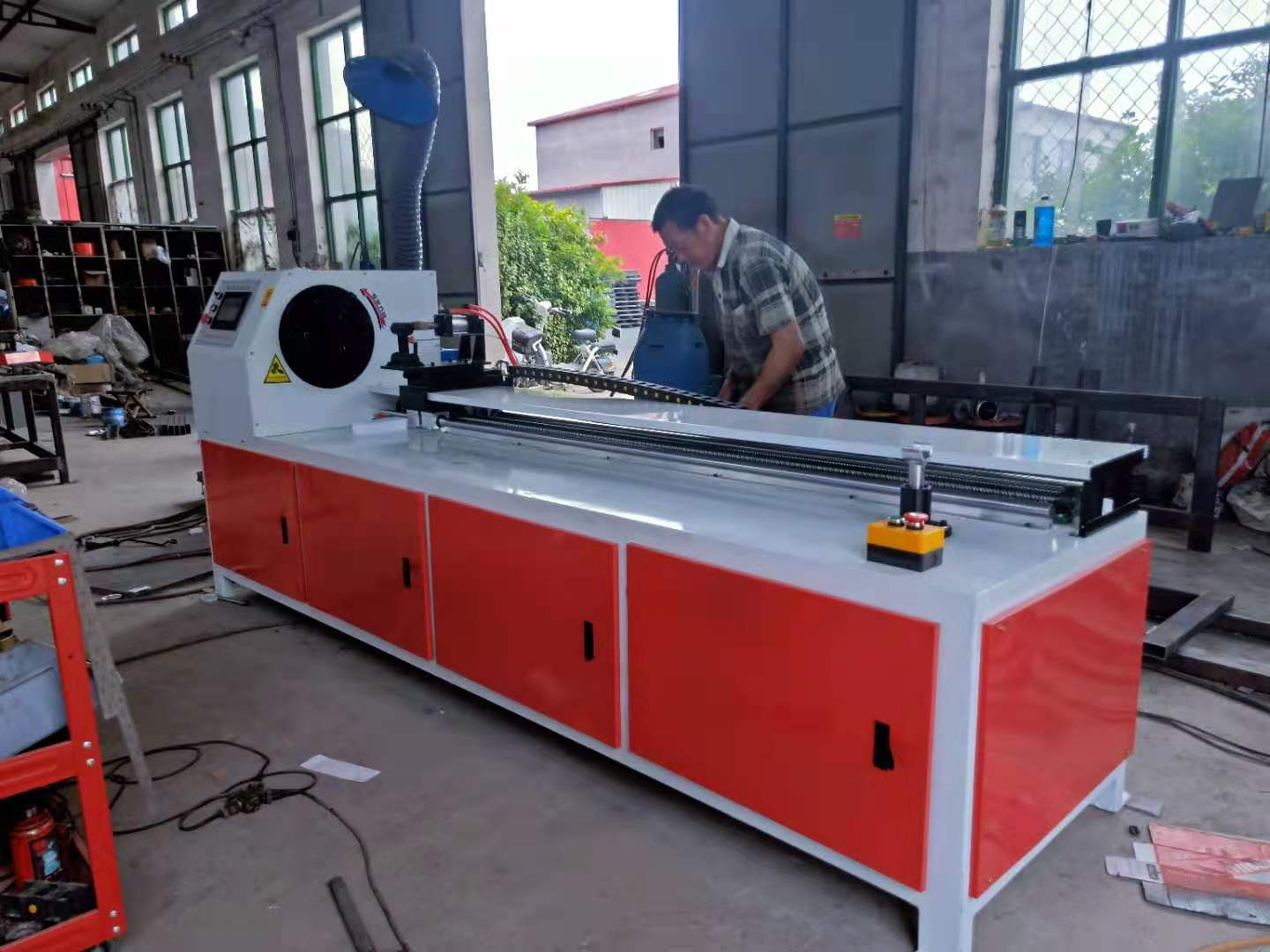 Automatic High Speed Paper Pipe Core Cutting Machine from China